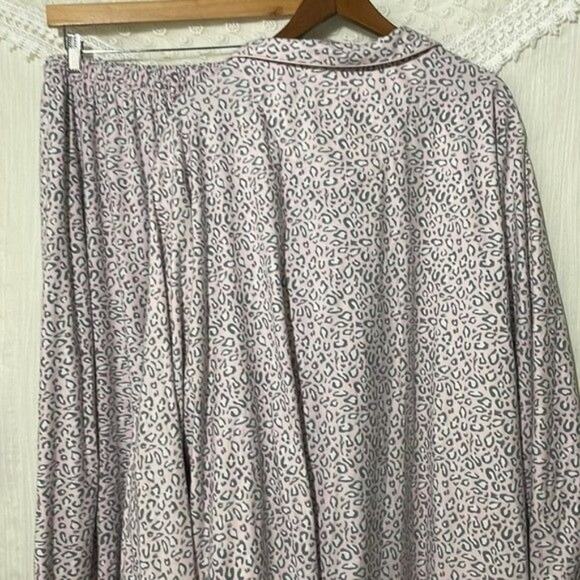 White Mark Pajama Set Pink Cheetah 3X - Picture 8 of 12